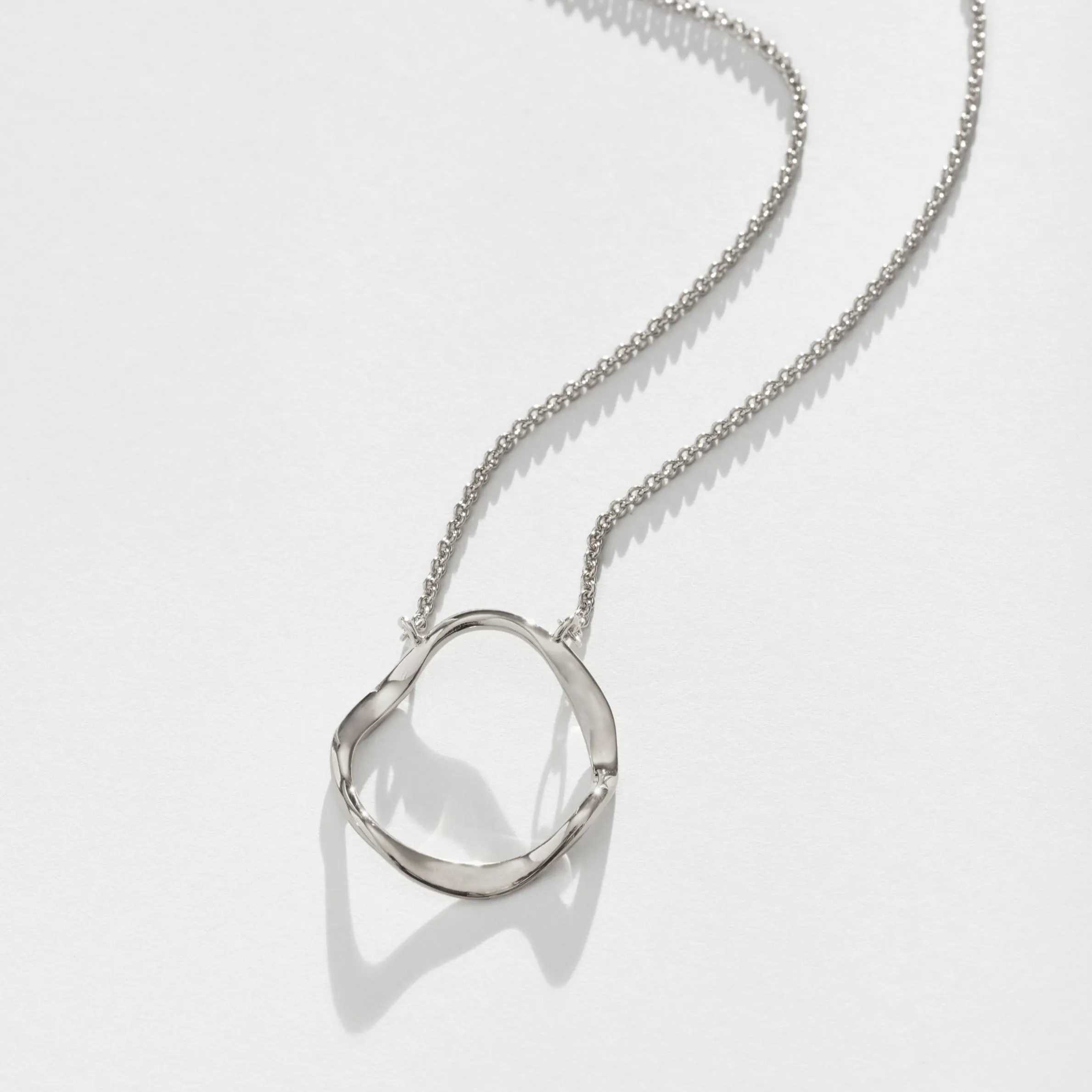 Wave Necklace Small